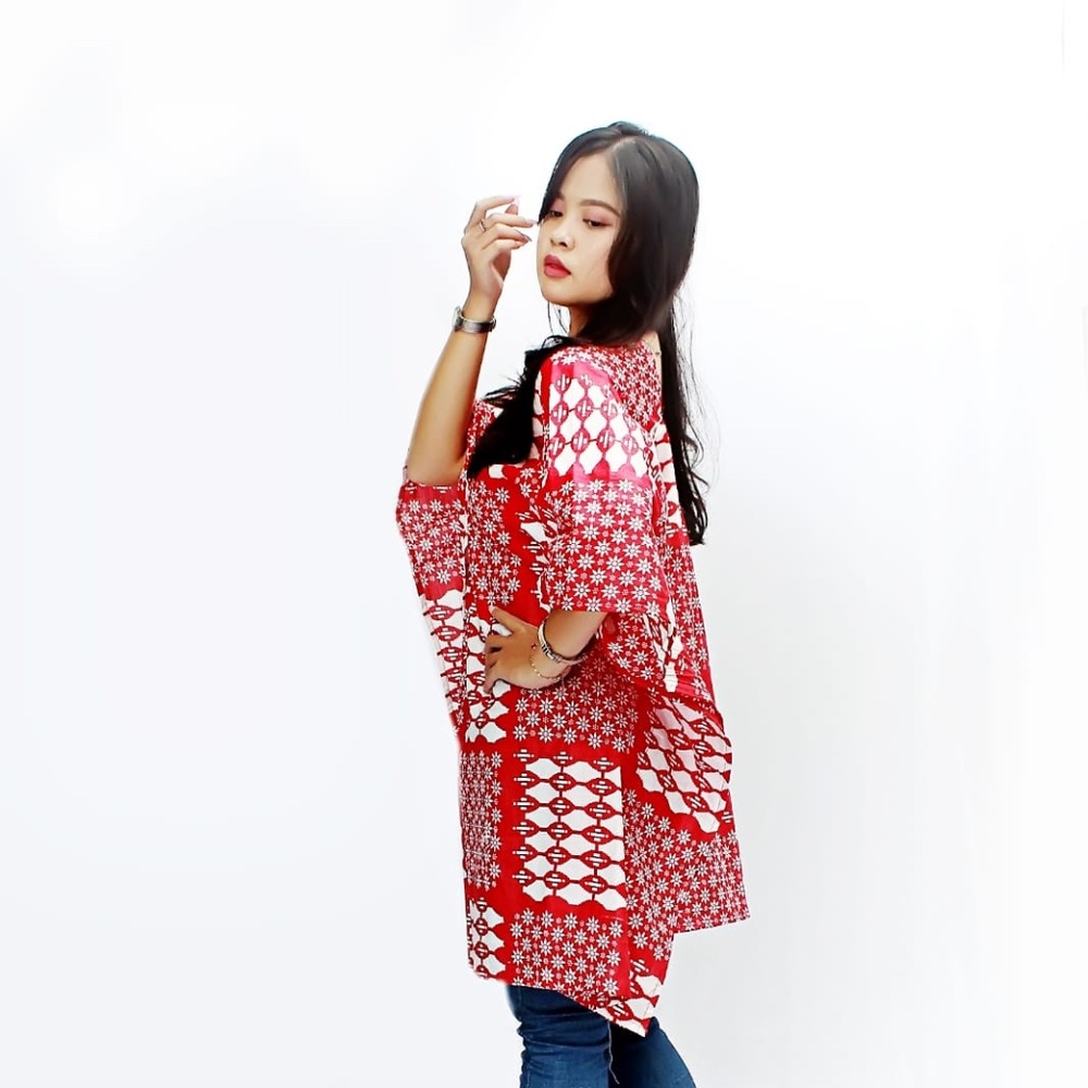 0127/ Red & White Batik Pattern Short Kaftan, Cotton Dress